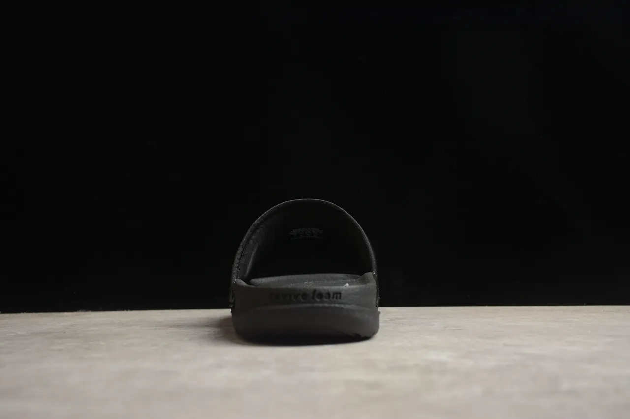 Nike काला सफेद मोल्डेड ईवा सोल सिंगल वाइड स्ट्रैप स्लिपर्स 9