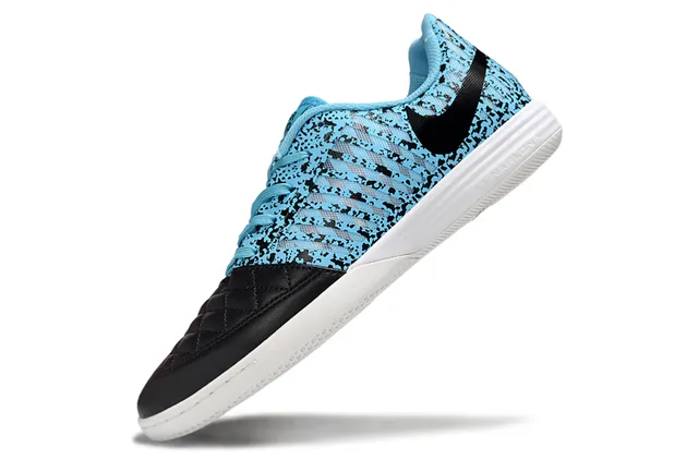 نایک أحذية كرة القدم الداخلية أزرق أسود منقطة Flyknit علوية جلد مبطن غطاء أصابع القدم 3