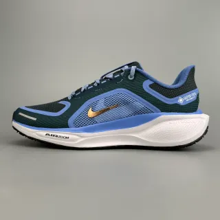 Nike Chaussures de running avec tige en mesh bleu et or et superposition synthétique, doublure imperméable GORE-TEX