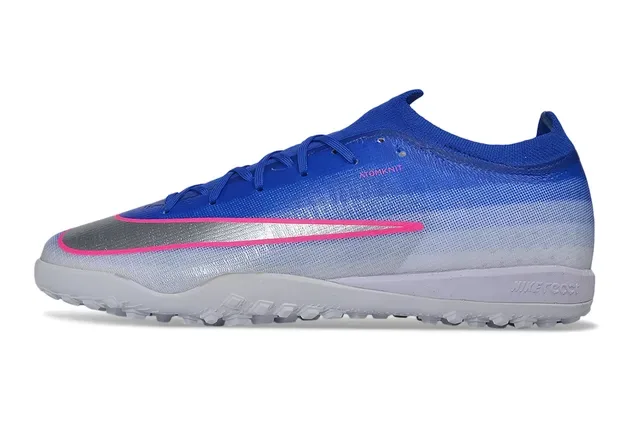 Nike Zapatillas de fútbol turf con empeine de punto degradado azul rosa y cuello bajo estilo calcetín 6