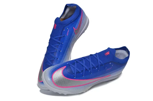 Nike Zapatillas de fútbol turf con empeine de punto degradado azul rosa y cuello bajo estilo calcetín 7