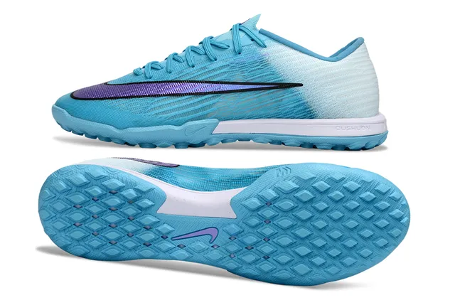 Nike Chaussures de football turf upper Flyknit dégradé bleu violet Swoosh iridescent 6