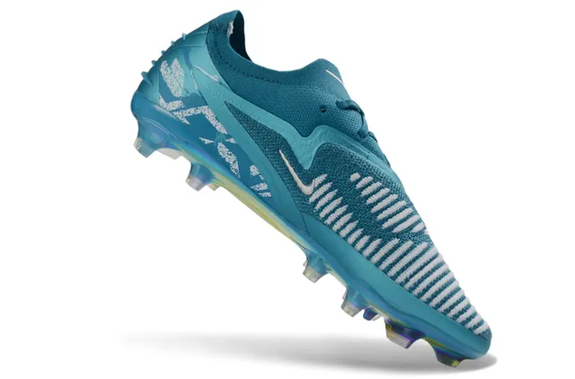 Nike Blue White Low-Cut Knit Upper Iridescent Holographic Outsole Firm-Ground Soccer Shoes 2