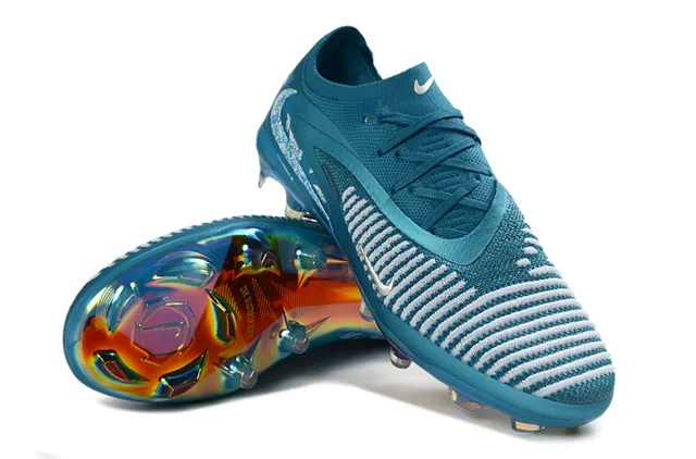 Nike Blue White Low-Cut Knit Upper Iridescent Holographic Outsole Firm-Ground Soccer Shoes 4