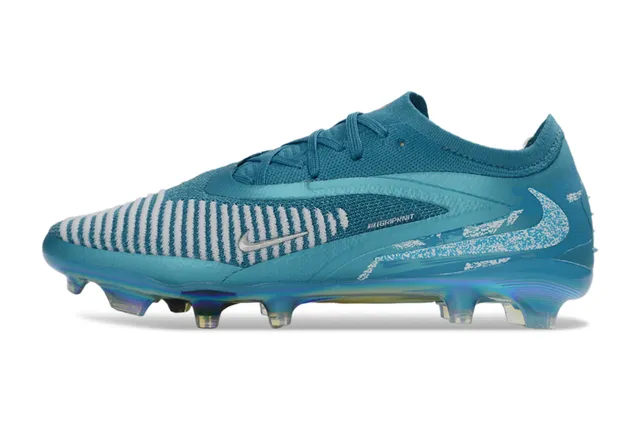 Nike Blue White Low-Cut Knit Upper Iridescent Holographic Outsole Firm-Ground Soccer Shoes 7