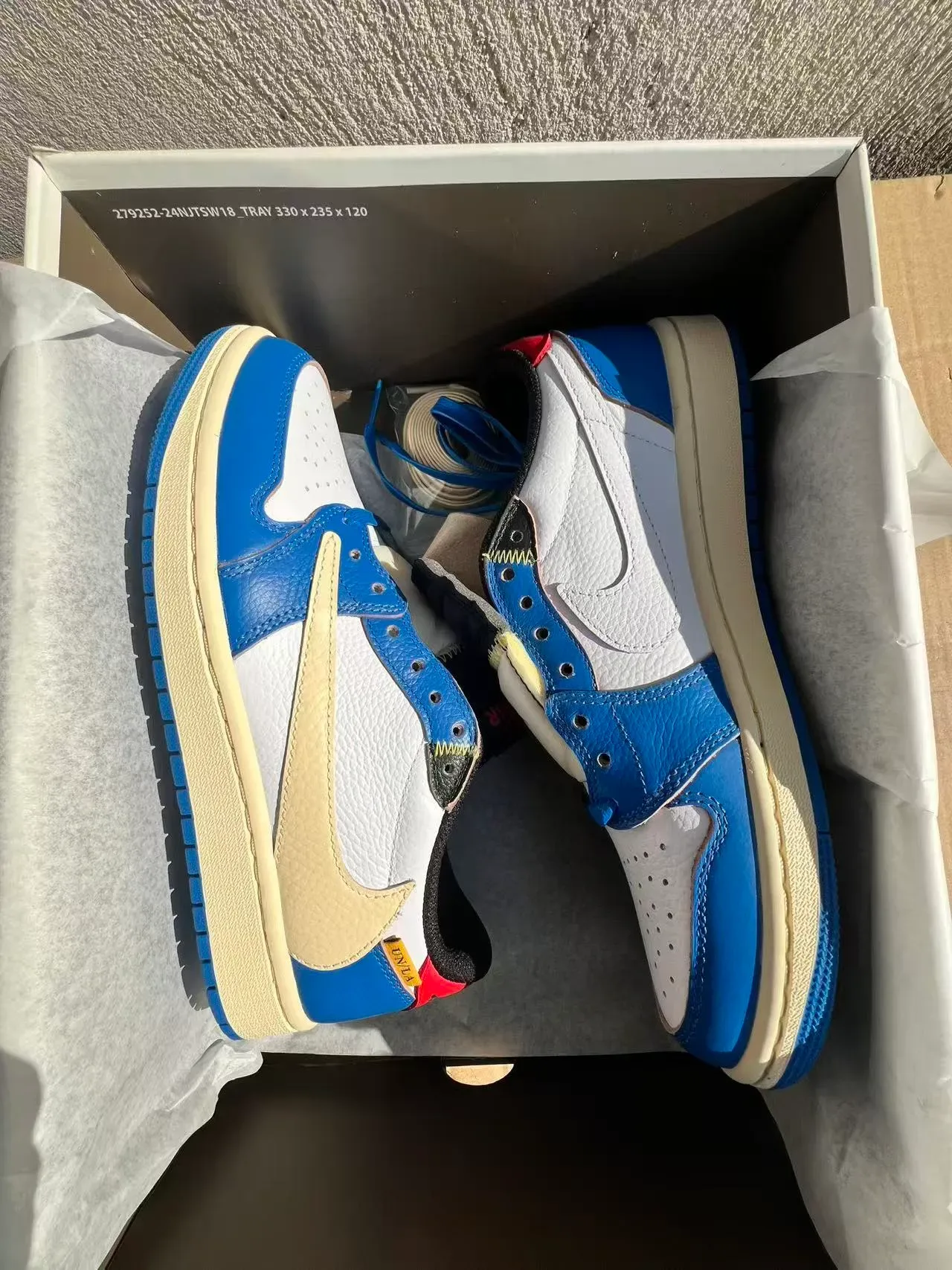 Nike Blue White Low-Top Silhouette Multi-Panel Leather Construction Lifestyle Sneakers 9