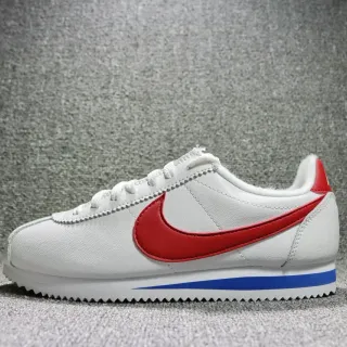 Nike Cortez 白色、红色、蓝色生活方式运动鞋