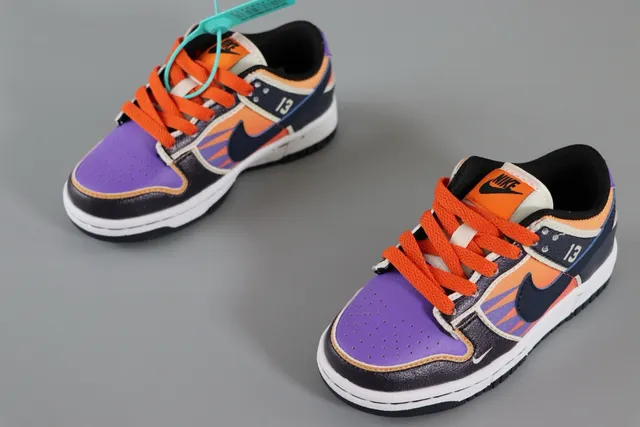 Nike Dunk Low Batman 黑红滑板鞋 16