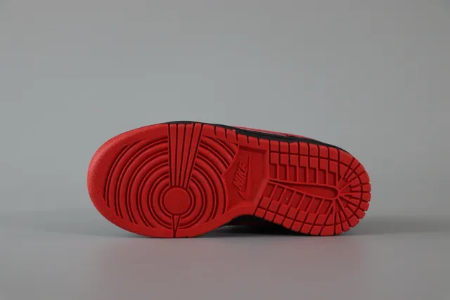 Nike Dunk Low Batman 黑红滑板鞋 22