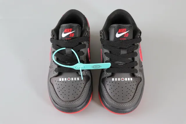 Nike Dunk Low Batman 黑红滑板鞋 24