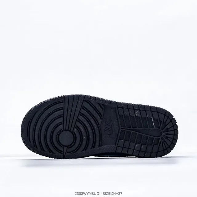 Nike Dunk Low Black Turquoise Lifestyle Sneakers 8