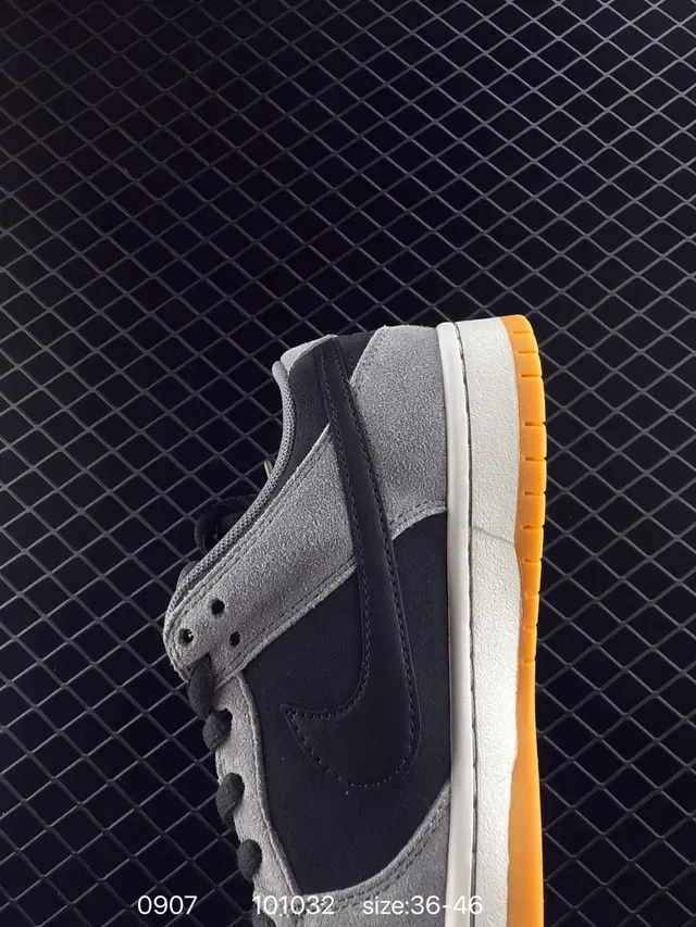 Nike Dunk Low Gray Black Gum Lifestyle Sneakers 3