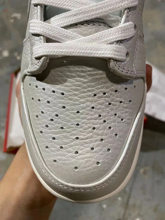 Nike Dunk Low Metallic Silver Lifestyle Sneakers 3