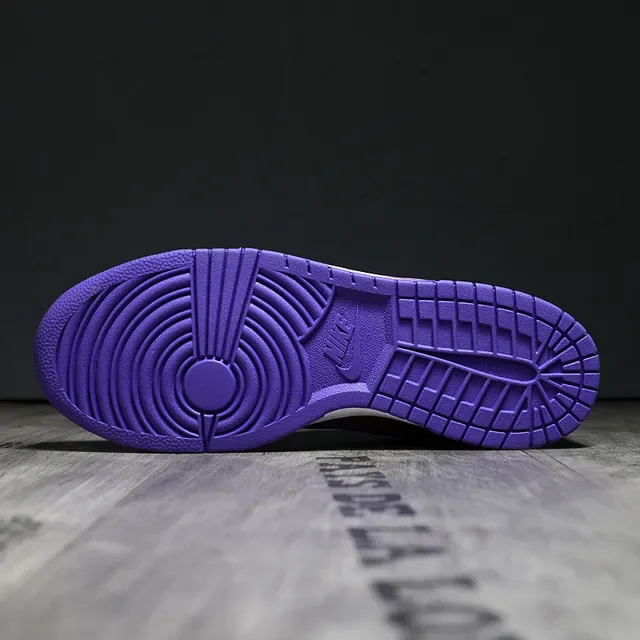 Nike Dunk Low Vert olive Violet Beige Chaussures lifestyle 5