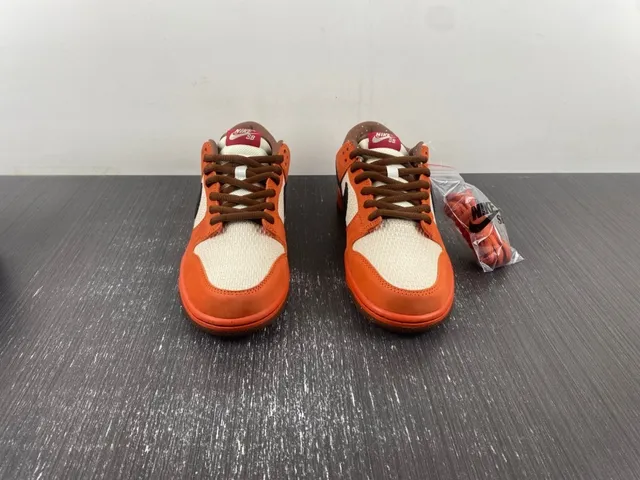 Nike Dunk Low Orange Beige Black Skateboard Shoes 4