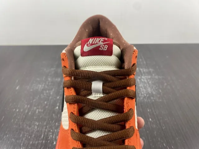 Nike Dunk Low Orange Beige Black Skateboard Shoes 9