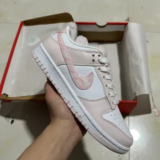 Nike Dunk Low Pink Patterned Swoosh Lifestyle Sneakers