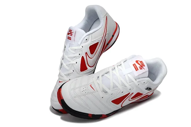 Nike Gato Tênis de futebol indoor couro sintético branco e vermelho 2