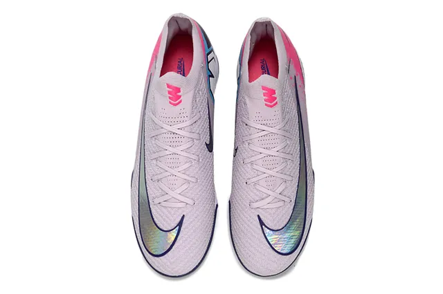 Nike Gray Pink Low-Cut Sock-Fit Upper Flyknit Construction Firm-Ground Soccer Shoes 2