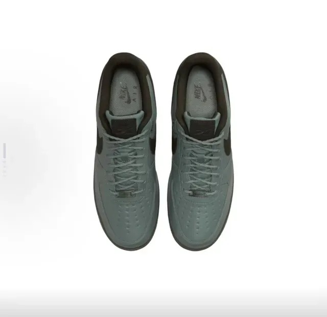 Nike Green Black Low-Top Leather Upper Lifestyle Sneakers 4