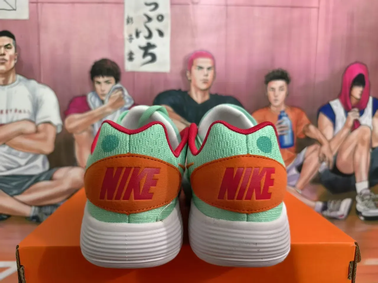Nike Green Orange Knit Polka-Dot Lifestyle Sneakers 3