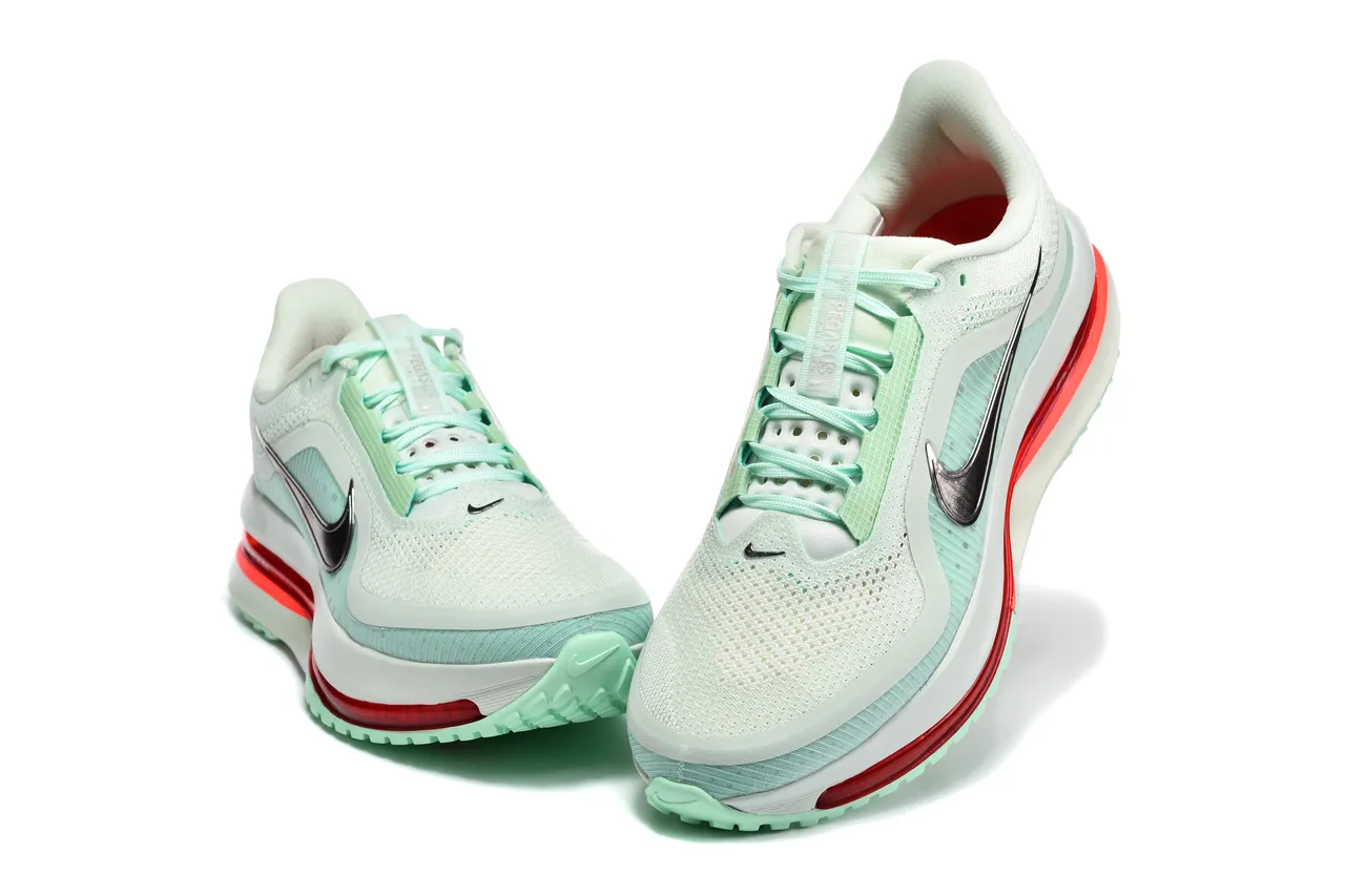 Nike Vert Rouge Maille Ingénierée Supérieure Translucide Air Zoom Unité Chaussures de course 3