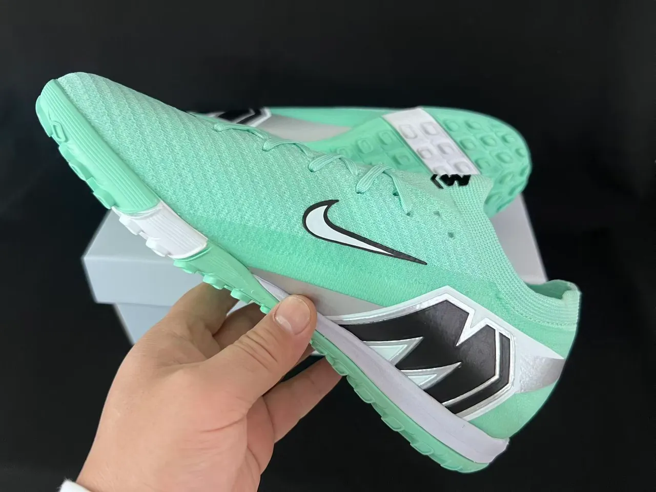 Nike Chaussures de football turf vert blanc upper knit low-cut col style chaussette 4