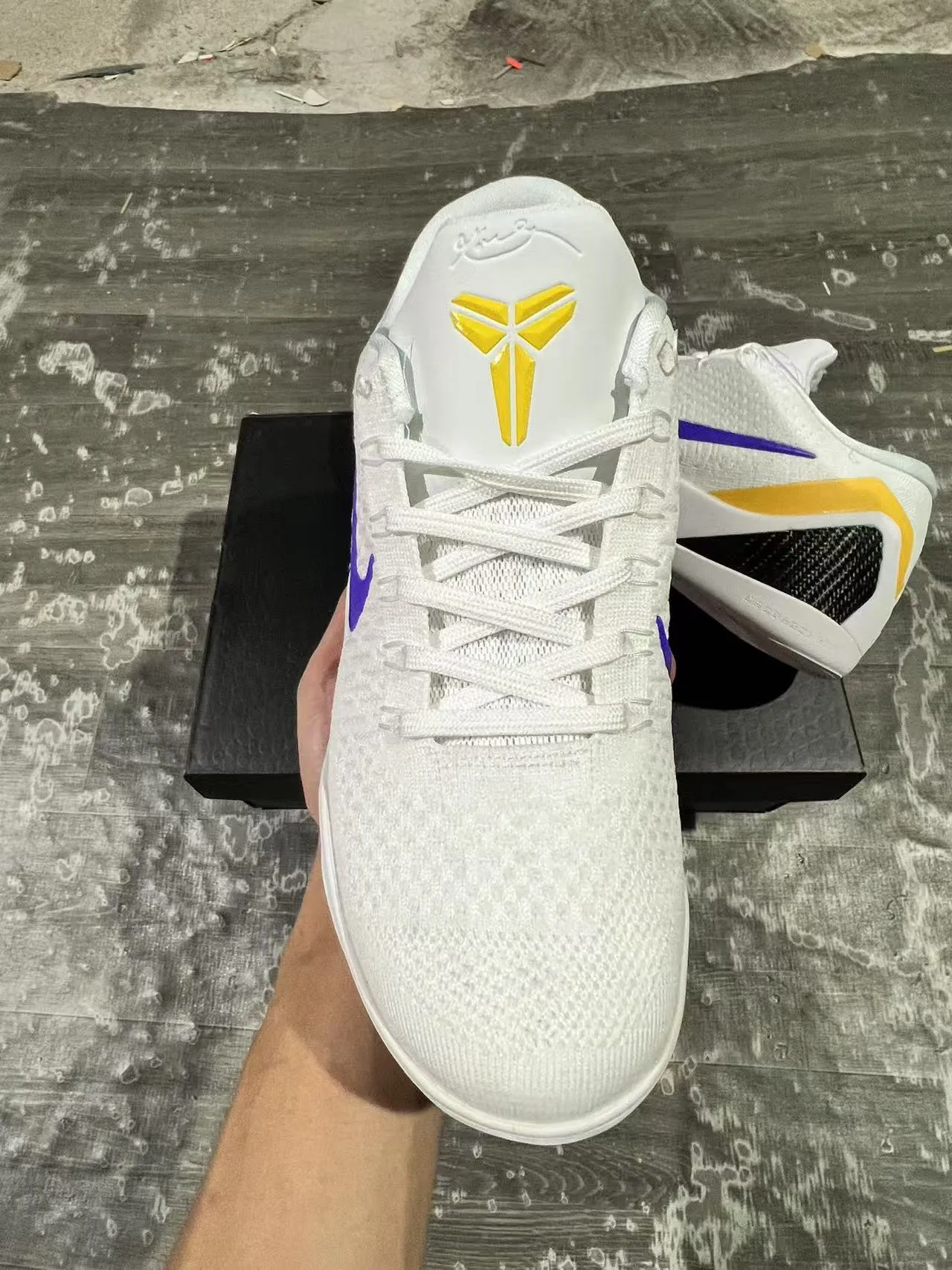 Nike Kobe 9 Elite White Purple Yellow Basketball Shoes 3