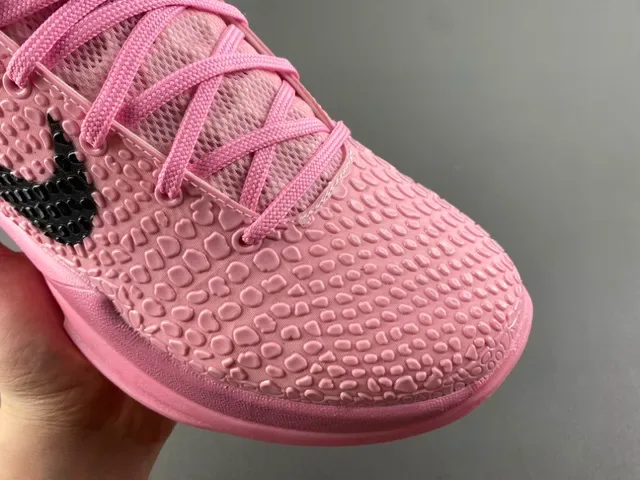 Nike Kobe Rosa Preto Superior Texturizada Pébbled Sobreposição Swoosh Tênis de Basquete 3