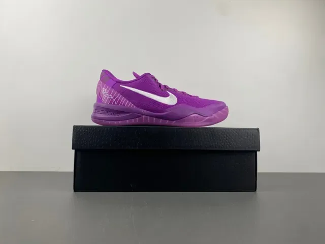 Nike Kobe 紫白针织低帮篮球鞋 17