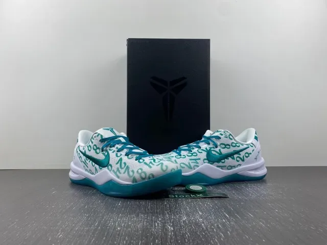 Nike Kobe White Blue Low-Top Silhouette Numeric Print Upper Basketball Shoes 5