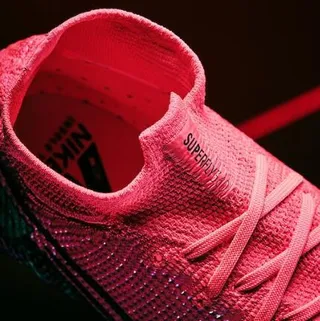 Nike Mercurial Vapor Chaussures de football à crampons pour terrain ferme 15