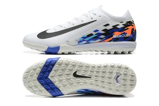 Nike Mercurial Chaussures de Football Turf Blanc Multicolore Upper en Tricot Surimpression Graphique Pixelisée 9