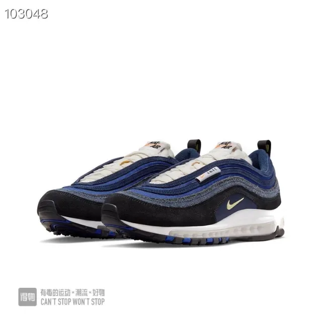 Nike Navy Black Sneakers Lifestyle avec Tige en Vagues Empilées et Amortissement d'Air Visible 4