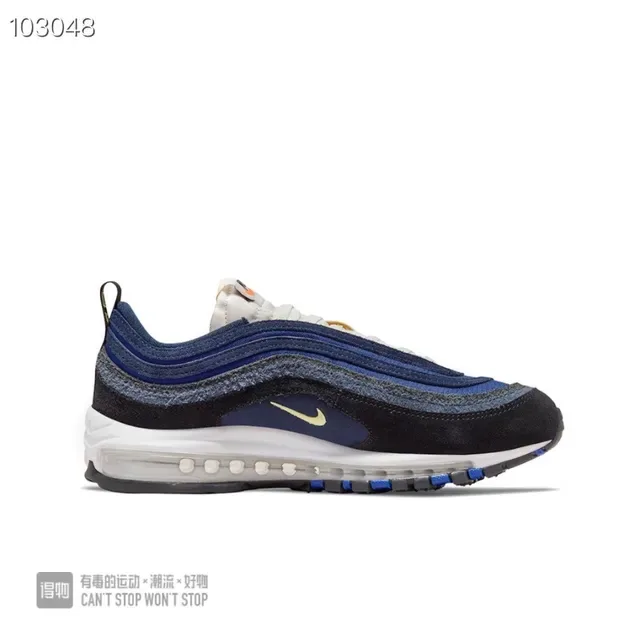 Nike Navy Black Sneakers Lifestyle avec Tige en Vagues Empilées et Amortissement d'Air Visible 6