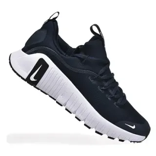 Tênis Nike Navy White com upper de malha engineered e midsole esculpido com ribbed