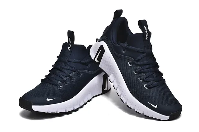 Nike Navy White Engineered Mesh Upper Sculpted Ribbed Midsole Running Shoes 2