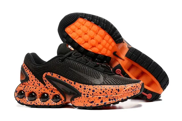 Nike Orange Black Mesh Upper Speckled Midsole Running Shoes 4