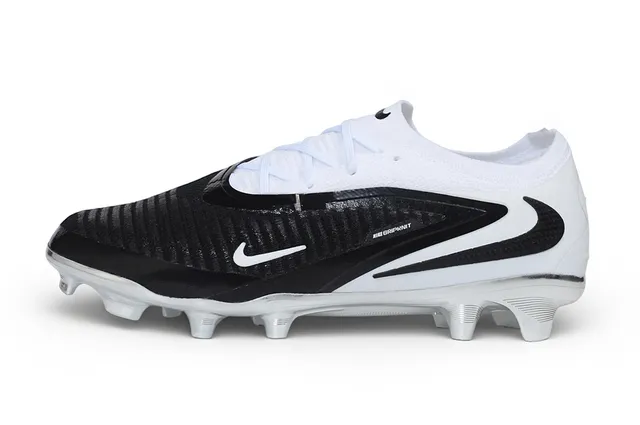 Nike Phantom GT Noir Blanc Métallique Firm-Ground Chaussures de football 6