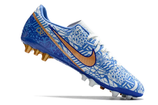 Nike Phantom GT Marron Blanc Métallique Cuivre Tige Synthétique Swoosh Accent Chaussures de Football Firm-Ground 16