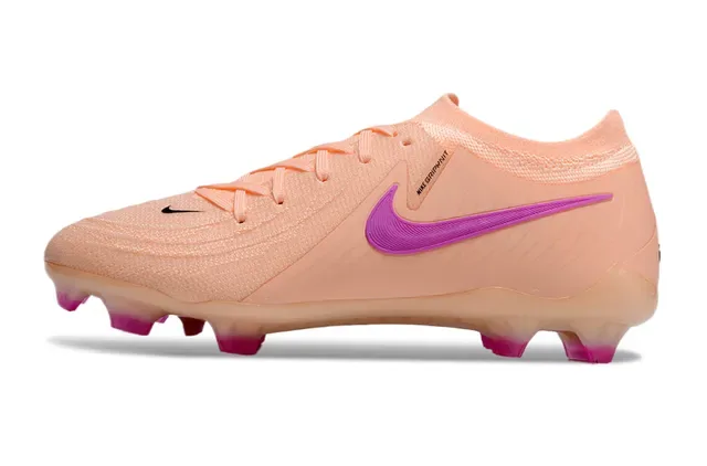 نيكي Phantom GT Gripknit Peach and Pink Firm-Ground أحذية كرة القدم 7