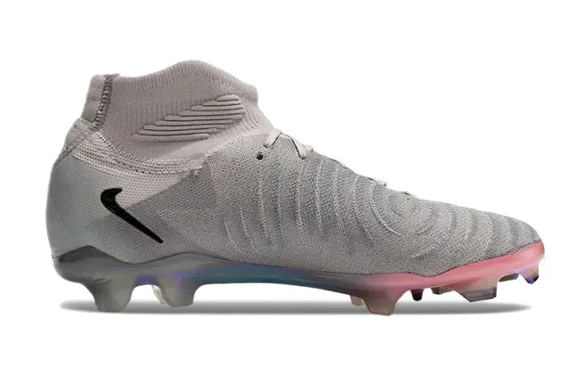 Nike Phantom GT Iridescent Gray Chaussures de football sol ferme 16