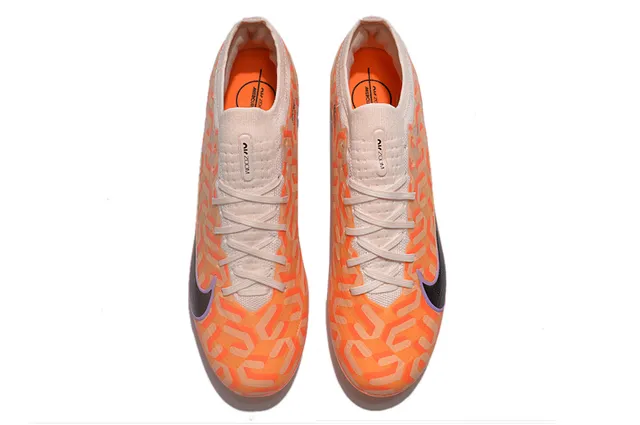 Nike Phantom GT Orange Beige Flyknit Upper Geometric Pattern Firm-Ground Soccer Shoes 2