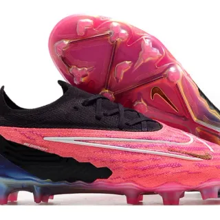 Nike Phantom GT 粉色黑色针织鞋面不对称系带钉地足球鞋