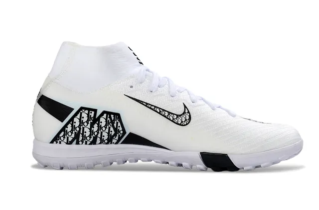 Nike Phantom GT Branco e Preto Flyknit Superior Colar de Meia Ajustado Sapatos de Futebol para Gramado 4