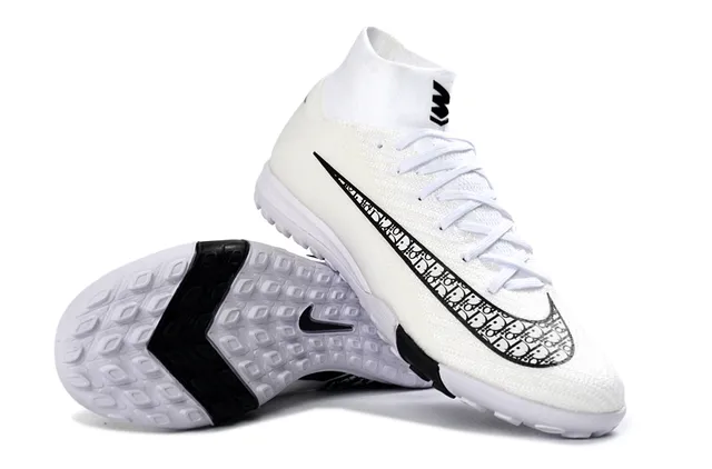 Nike Phantom GT Branco e Preto Flyknit Superior Colar de Meia Ajustado Sapatos de Futebol para Gramado 6