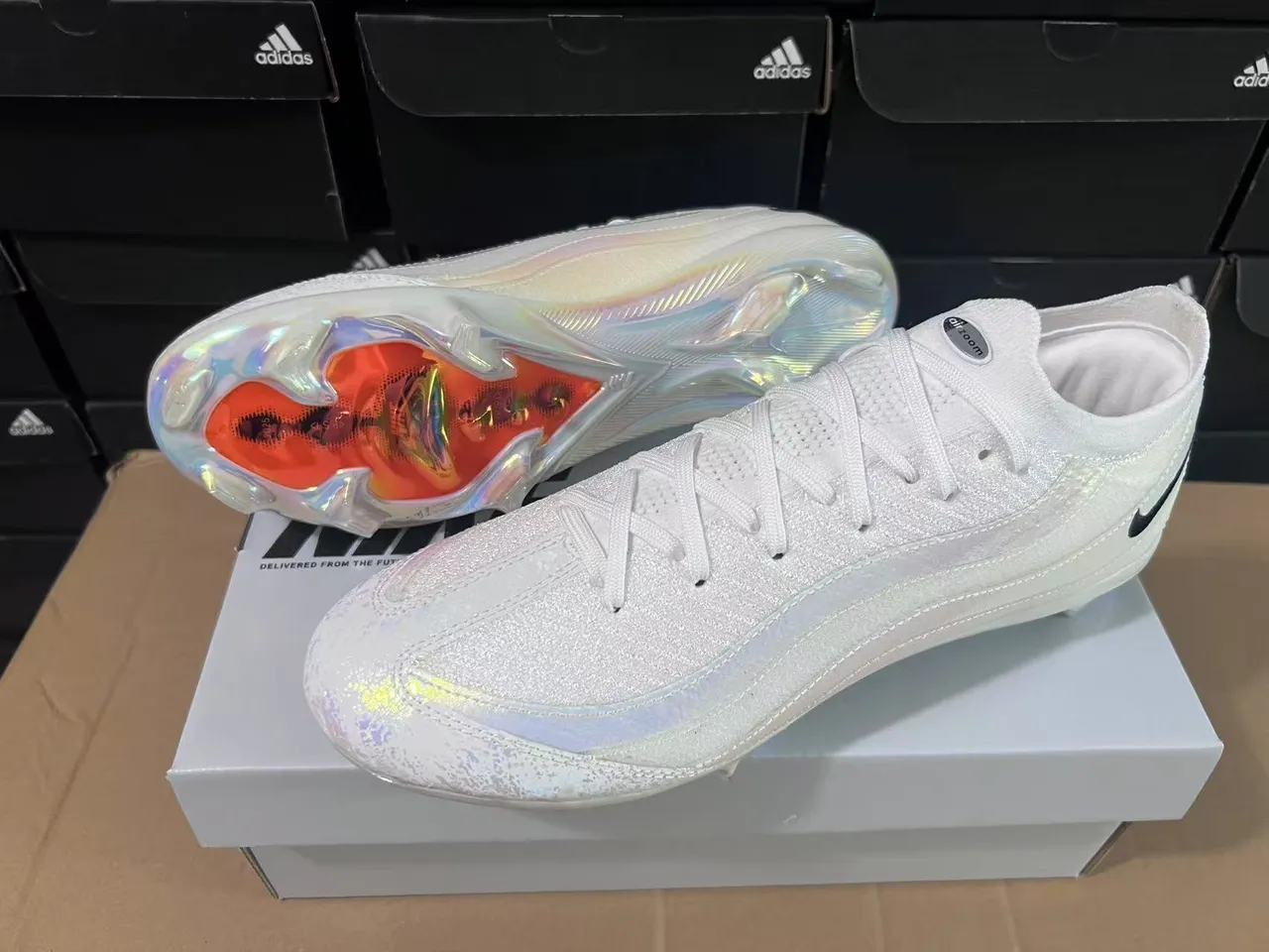 Nike Phantom GT White Iridescent Firm-Ground Soccer Shoes 3