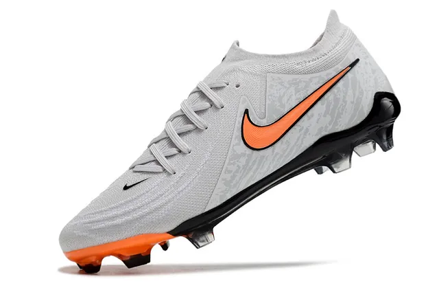 Nike Phantom GT White Orange Knit Upper Low-Cut Collar Firm-Ground Soccer Shoes 3