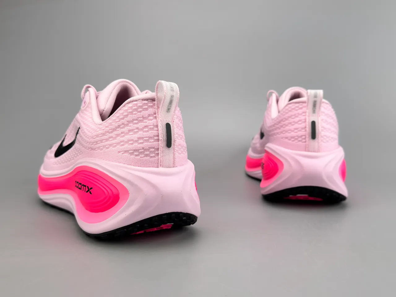 Nike Chaussures de course Haut en Knit Ingenierie Rose Noir Longueur Completa ZoomX Semelle Intermedia 8