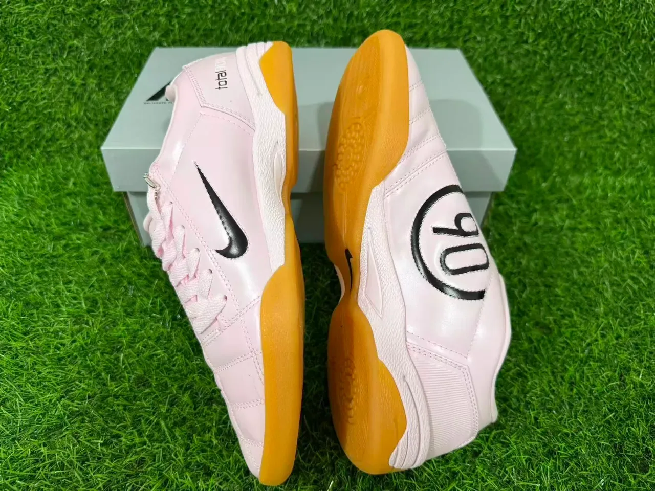 Nike Pink Brown Low-Top Leather Upper Sneakers 9